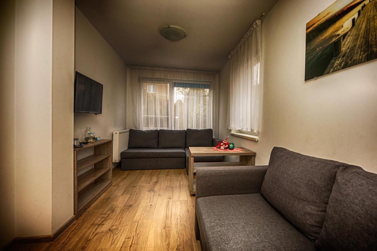 Dom Wypoczynkowy Anna - Opcjonalnie Sniadania W Starej Piekarni Kolobrzeg Exterior photo